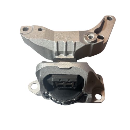 SOPORTE DE MOTOR DERECHO ADAP KICKS AÐO 2020 AL 2024